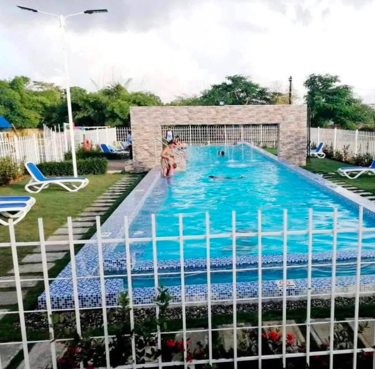 magnífico apartamento 2do nivel en venta en residencial monte verde higüey - Foto 2