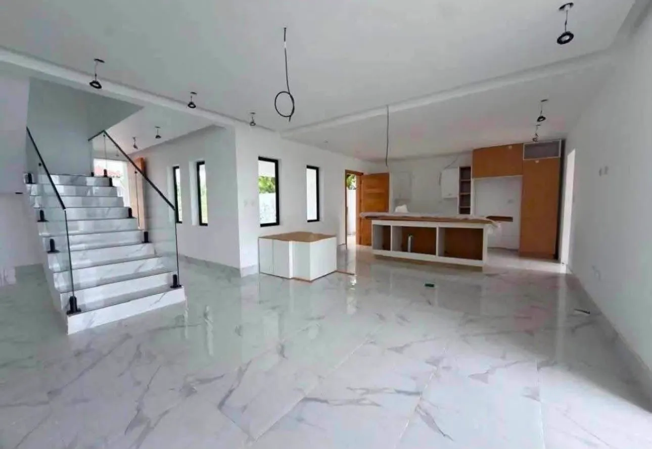 se vende hermosa casa totalmente nueva residencial luisa perla higüey la altagracia - Foto 4