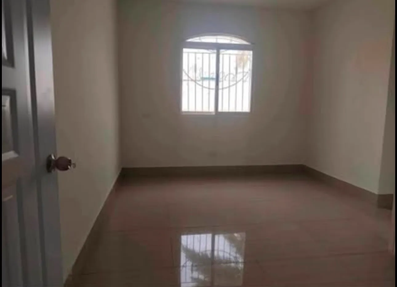 se vende magnífica casa en el prestigioso residencial anamelia higüey - Foto 4